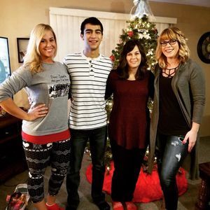 Meet your Posher, Nicholas